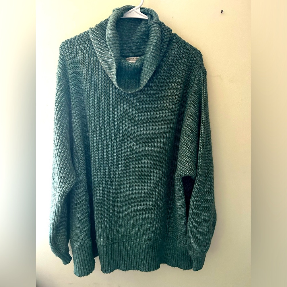 Women’s American Eagle green teal turtleneck sweater size XL hardly worn